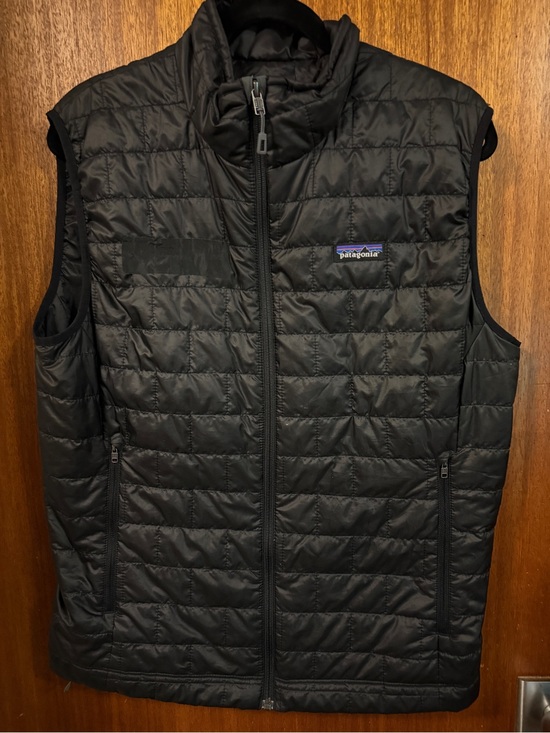 Patagonia Other - Patagonia Black Quilted Insulated Vest with Logo Patch